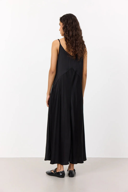 Levete Room Black Estel Dress