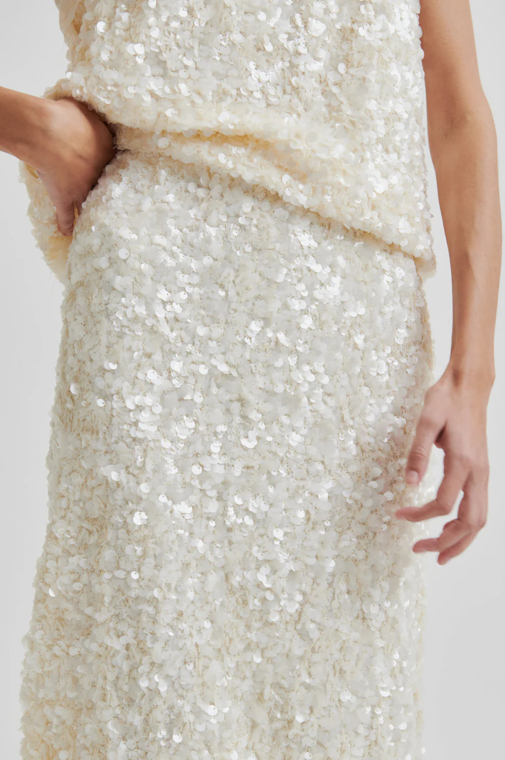 Second Female Tofu Shiny Pencil Skirt