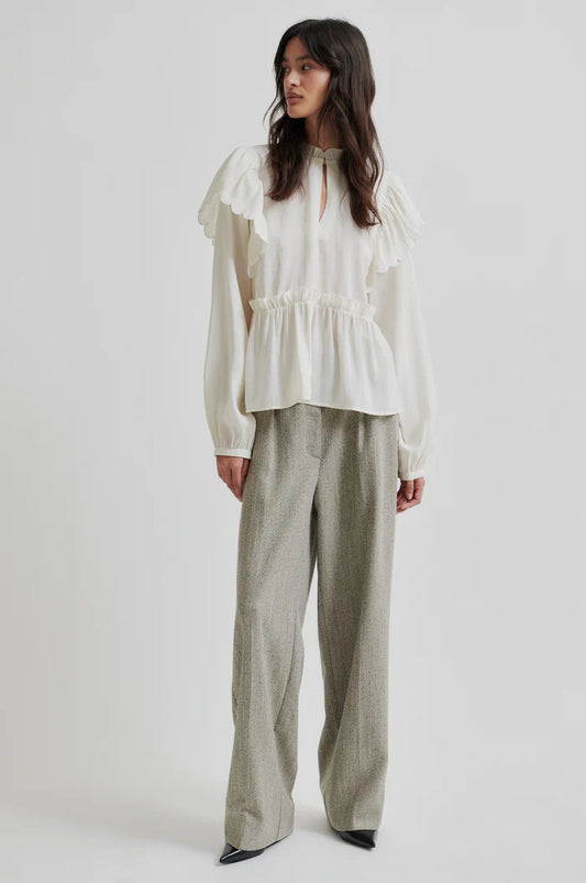 Second Female Trench Coat Jun Herringbone Trousers