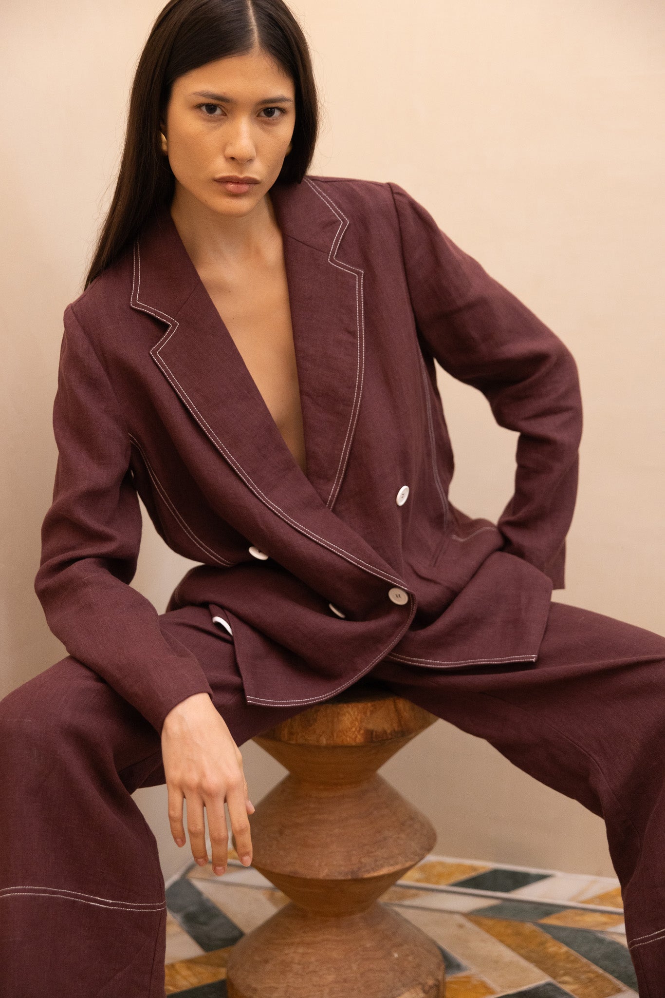 Vivere Burgundy Anita Linen Blazer