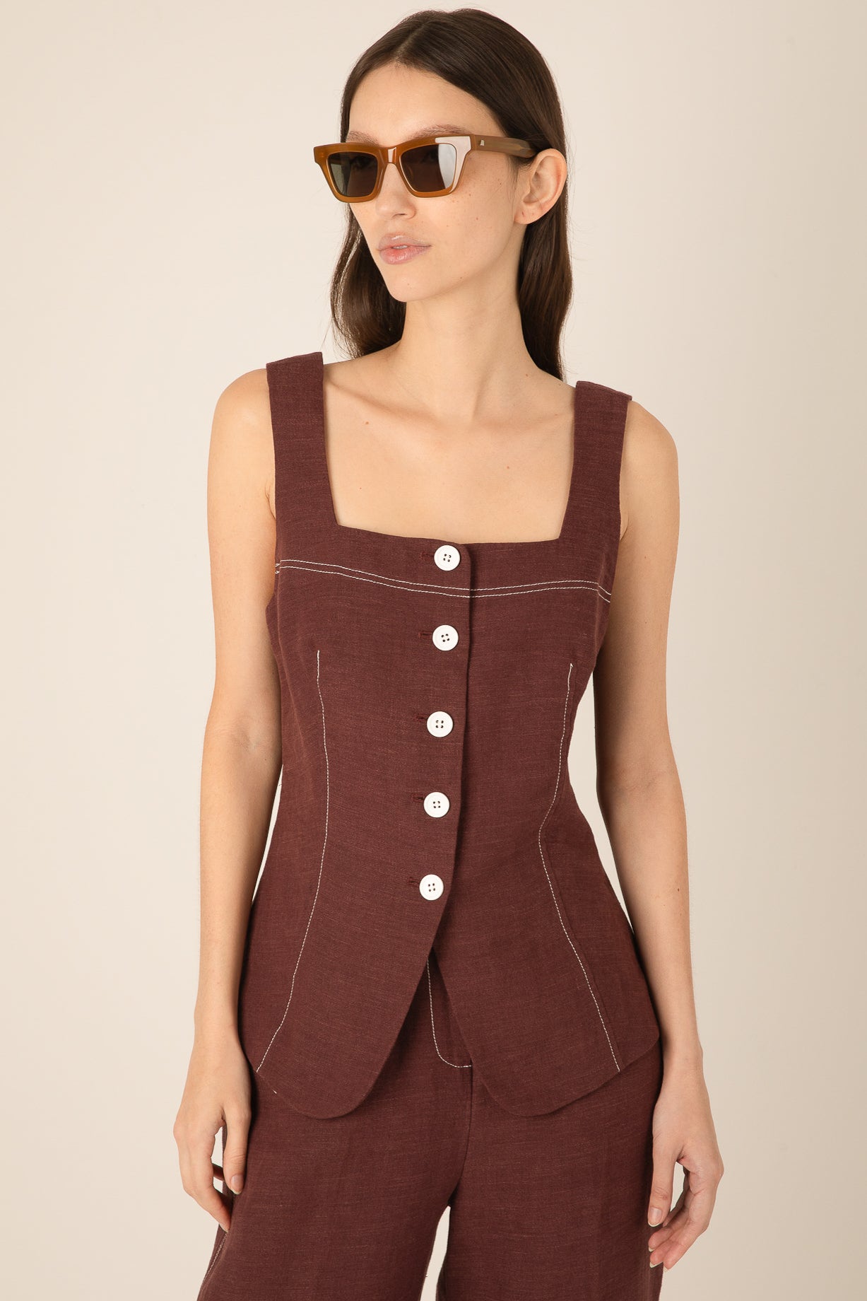 Vivere Burgundy Carine Linen Button Top