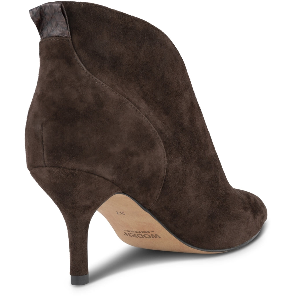Shoe The Bear Chocolate Valentine Suede Boots