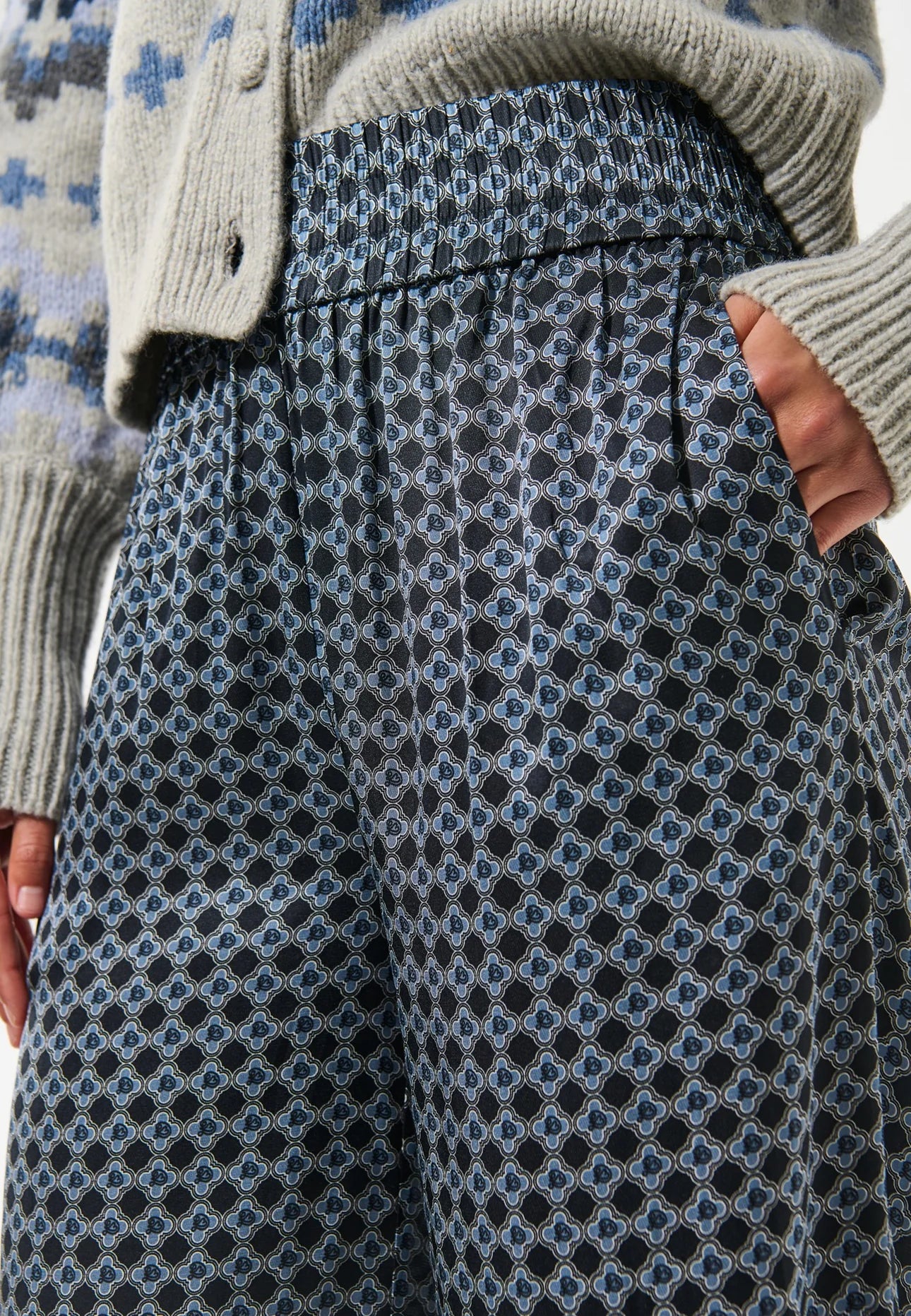 Dea Kudibal Masao Margodea Silk Trousers