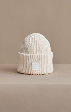 Varley Egret Cresta Beanie